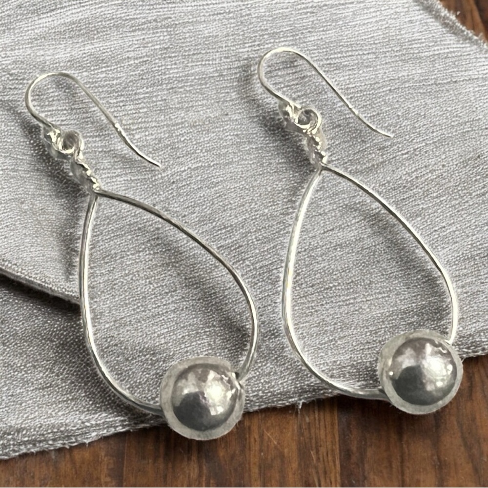 Elegant Sterling Silver 925 ball bead Teardrop Earrings - Picture 2 of 2
